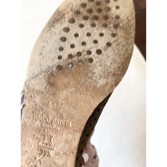 Pedro Garcia Yara flat loafer perforated shoe taupe brown suede 39.5 9 Mint $499 - Picture 7 of 12